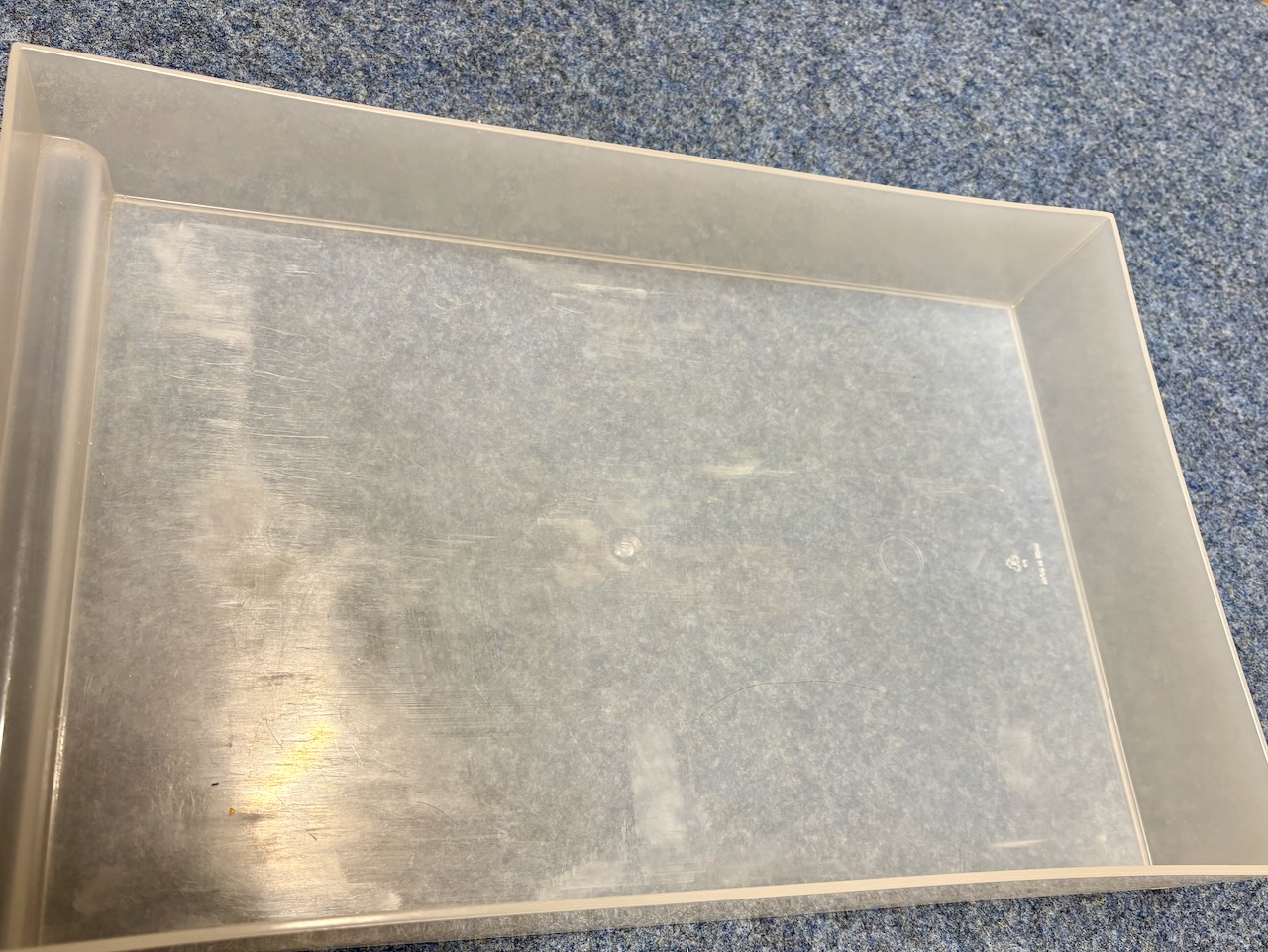 引き出しに入れていた小物と空の箱